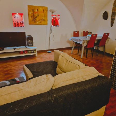 Appartement Visconti Loft House 164 à Bari Extérieur photo