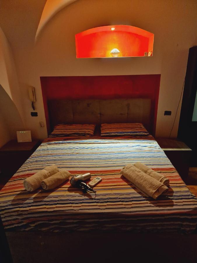 Appartement Visconti Loft House 164 à Bari Extérieur photo